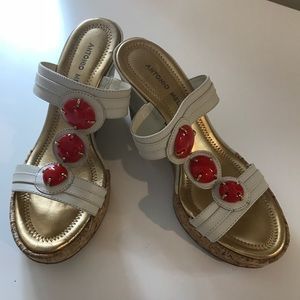 Antonio Milani White Wedge Sandal w/ Coral & Gold